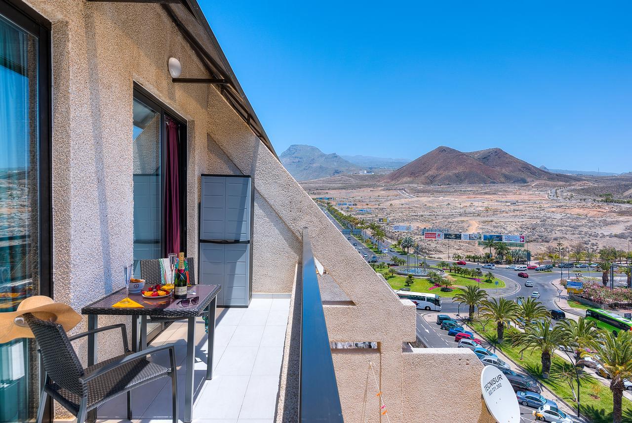 Modern Apartment Los Cristianos Center エクステリア 写真