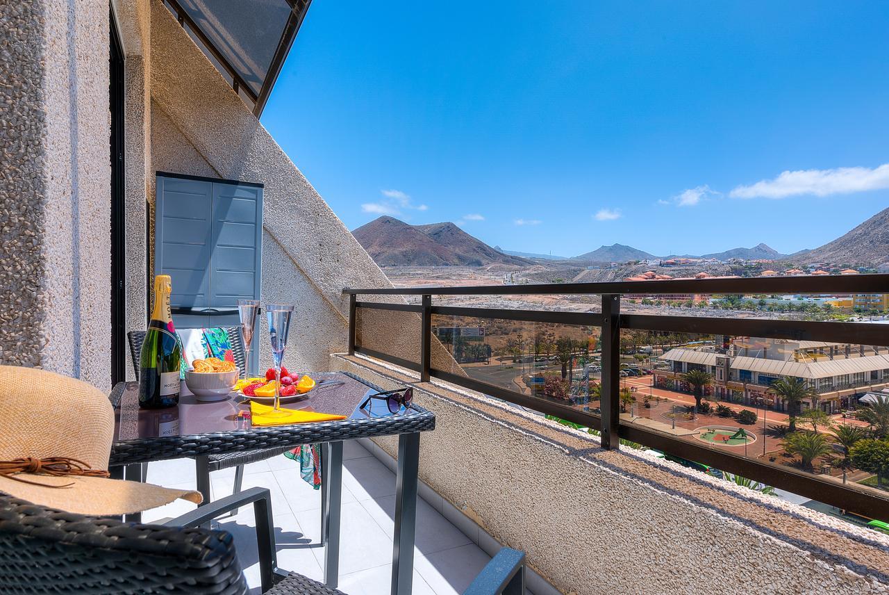 Modern Apartment Los Cristianos Center エクステリア 写真